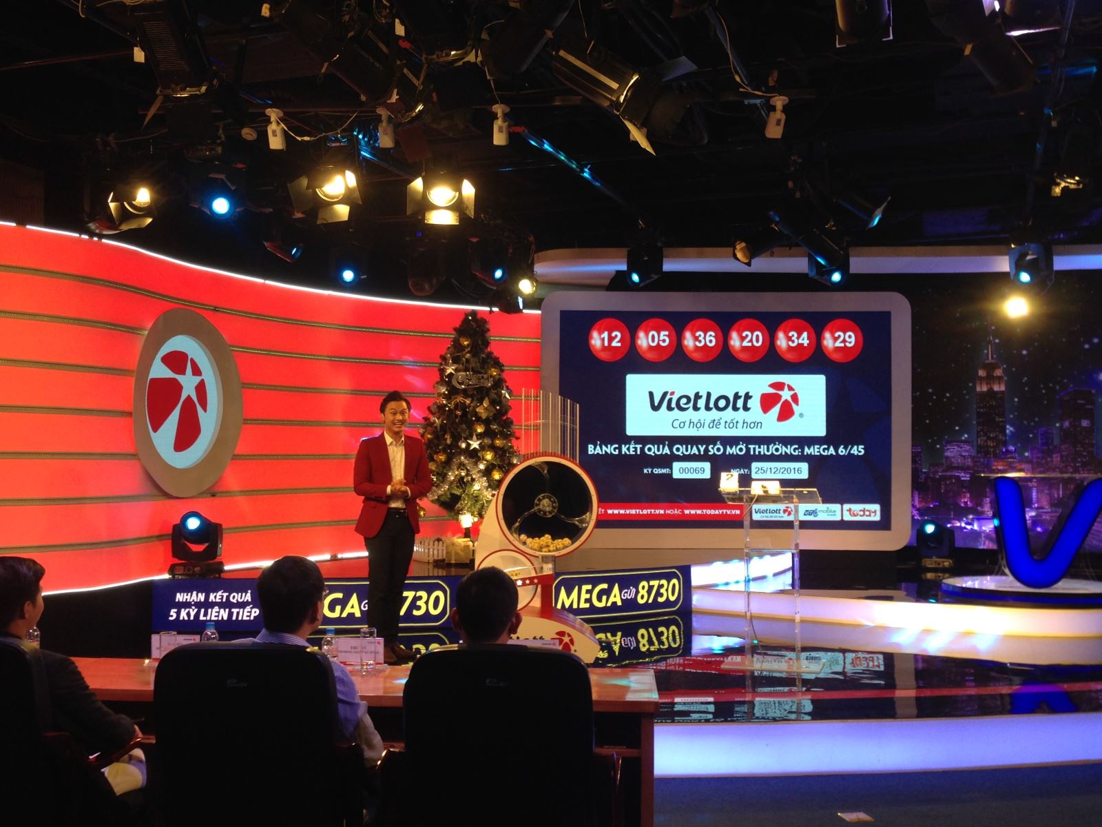 Hai ve trung jackpot gan 160 ty dong phat hanh tai Quang Ninh va TPHCM hinh anh goc