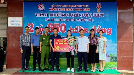 Vợ trúng số, chồng có được chia tiền không 1