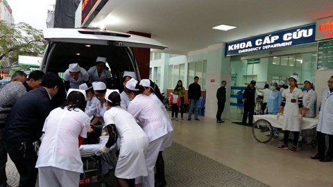 Tờ vé số trúng thưởng và nghĩa tình của hai người bạn nghèo hình ảnh To ve so trung thuong va nghia tinh cua hai nguoi ban ngheo hinh anh