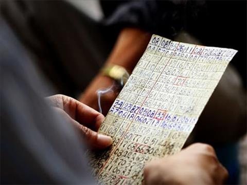 Mất vợ, đợ con vì đánh đề theo… tuổi của người chết hình ảnh Mat vo, do con vi danh de theo… tuoi cua nguoi chet hinh anh