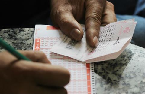 nguoi trung jackpot 300 ty den chi nhanh hai phong lam thu tuc linh thuong